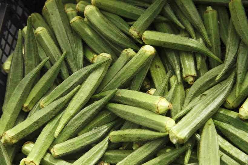 无人,菜场,横图,俯视,室内,特写,白天,购物,消费,蔬菜,一堆,许多,阴影,堆叠,堆积,新鲜,反射,影子,秋葵,食品,集市,市场,很多,食物,绿色,金融,有机食品,绿色食品,堆,毛茄,羊角豆,选购,贸易,黄秋葵,咖啡黄葵,菜市,彩图,高角度拍摄,菜市场