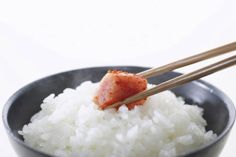 米饭,无人,横图,俯视,室内,特写,白天,白色背景,烹饪,筷子,辣椒,蔬菜,餐具,一双,新鲜,陶瓷,鱼卵,日本料理,料理,食品,陶瓷制品,饭,鱼籽,文化,传统,菜肴,美食,食物,一个,容器,碗,日式料理,日式,摄影,佳肴,有机食品,绿色食品,影棚,单个,储藏,礼节,五谷,储存,礼仪,辣角,红海椒,大椒,辣虎,广椒,进餐用具,辣子,红辣椒,海椒,番椒,彩图,高角度拍摄,影棚拍摄,拍摄,鳕鱼子,贮存