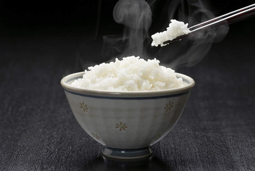 无人,横图,室内,留白,筷子,静物,蒸汽,白米,谷物,日本料理,食品,米,饮食,两个,碗,摄影,简单,清新,健康食物,纯净,彩图,影棚拍摄