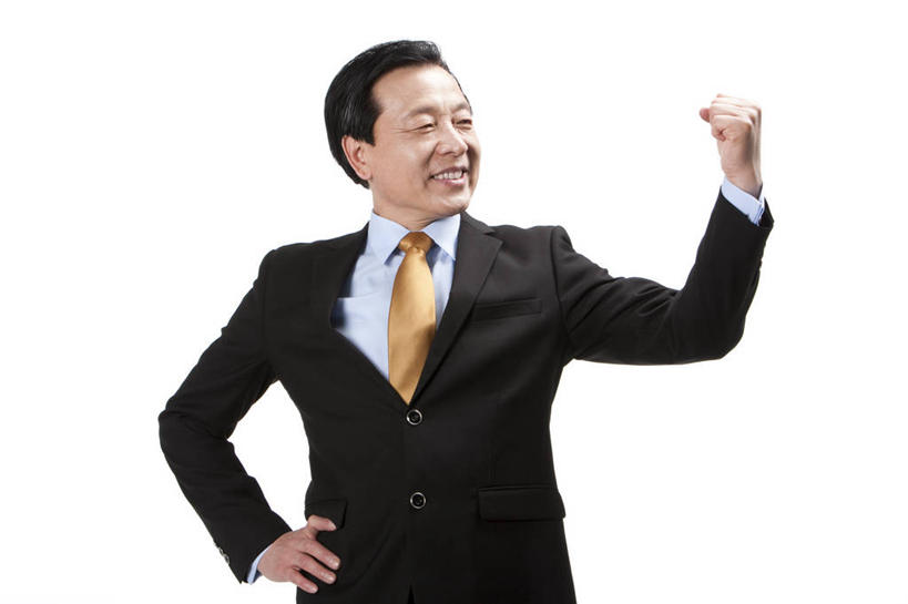 东方人,老年人,一个人,商务人士,商务男性,笑,微笑,露齿笑,横图,留白,白色背景,正面,衬衫,商务,快乐,骄傲,成功,信心,中国,亚洲,仅一个男性,套装,庆祝,刺激,叉腰,职业,摄影,主席,影棚,领导,经理,摄影棚,肖像,商务装,工薪阶层,东亚,把握,老年男性,男人,男性,亚洲人,中国人,拳头,白领,上班族,半身,彩图,影棚拍摄,衬衣,拍摄,首席执行官,掌控