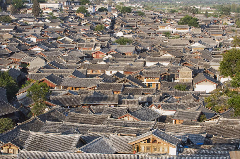 无人,家,横图,俯视,航拍,室外,白天,旅游,度假,植物,中国,亚洲,阴影,光线,影子,房屋,屋子,乡村,娱乐,楼房,云南,住宅,树,树木,绿色,阳光,自然,村庄,享受,休闲,放松,生长,成长,村落,鸟瞰,东亚,云南省,中华人民共和国,省会,西南地区,滇,村子,彩图,高角度拍摄,房子