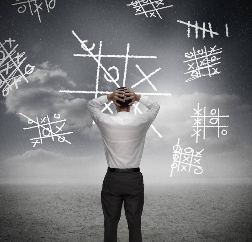 西方人,一个人,无人,商务人士,商务男性,站,横图,室内,白天,正面,衬衫,游戏,数码,科技,欧洲,欧洲人,仅一个男性,仅一个人,抱头,阴影,套装,网络,水平线,云,云朵,辽阔,海平线,高光,几何,计算机图形,玩,合成,云彩,娱乐,仅一个年轻男性,蓝色,白云,蓝天,天空,天,站着,休闲,广阔,晴朗,活动,一望无际,烦恼,电脑合成图,数码合成图,双手抱头,合成图,发泄,消遣,智力,商务装,工薪阶层,写实,具体,具象,宣泄,捧首,捧头,无边无际,一马平川,男人,男性,年轻男性,白种人,白领,上班族,晴空,玩耍,嬉戏,站立,半身,彩图,衬衣,井字游戏,连珠游戏,水天相接,水天一线