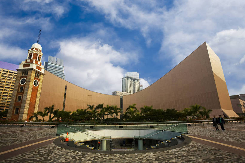 横图,彩色,室外,特写,白天,旅游,度假,名胜古迹,标志建筑,地标,建筑,香港,中国,亚洲,遗迹,图片,景观,合成,古迹,文物,娱乐,建设,古建筑,现代建筑,白云,蓝天,天空,地标建筑,享受,休闲,旅游胜地,放松,摄影,特效,古文明,东亚,文化中心,中华人民共和国,尖沙嘴,旅行,bj174