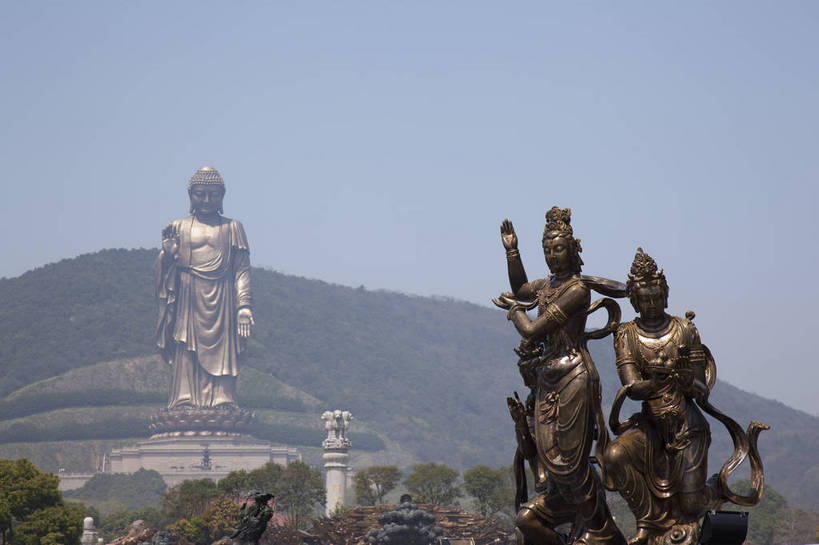 无人,寺庙,横图,彩色,室外,白天,旅游,度假,名胜古迹,标志建筑,地标,建筑,雕塑,中国,亚洲,游人,遗迹,雕像,佛像,图片,景观,建筑群,古典,古迹,文物,娱乐,建设,古建筑,江苏,九龙灌浴,无锡,祥符寺,大佛,享受,休闲,灵山,旅游胜地,放松,摄影,宗教,风光,神圣,中国文化,古文明,东亚,中华人民共和国,庄严,旅行,传统文化,bj174