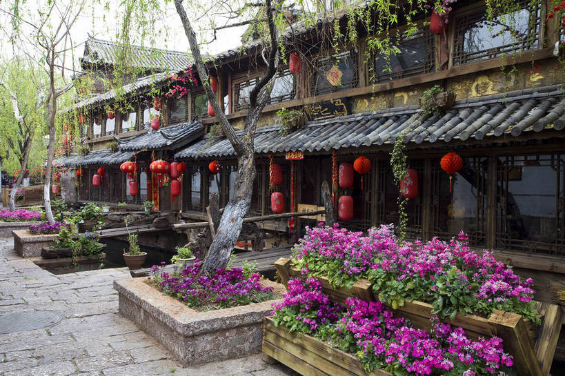 无人,横图,彩色,室外,白天,旅游,度假,美景,名胜古迹,标志建筑,城市,道路,地标,建筑,街道,路,公路,丽江,中国,遗迹,民俗,花坛,图片,景观,建筑群,交通,古典,古迹,历史,文物,娱乐,建设,古建筑,云南,民居,古镇,古代,地标建筑,享受,休闲,旅游胜地,景色,放松,摄影,都市风光,文明,中国文化,古文明,古远,马路,旅行,旧居,传统文化,bj174