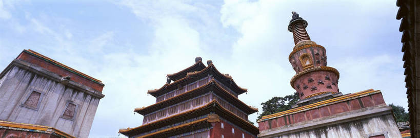 无人,横图,彩色,室外,特写,白天,仰视,旅游,度假,名胜古迹,标志建筑,地标,建筑,中国,亚洲,遗迹,图片,屋顶,景观,文化遗产,宏伟,辉煌,古迹,历史,文物,娱乐,建设,古建筑,历史建筑,享受,休闲,旅游胜地,放松,人文,摄影,古代建筑,权威,高贵,近景,中国文化,古文明,东亚,中华人民共和国,华北地区,权力,河北,河北省,冀,威严,权势,承德,承德市,势力,外八庙,须弥福寿之庙,传统文化,bj174