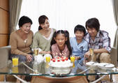 tkf001_135973