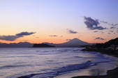 tkf001_820275