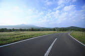 tkf001_827519