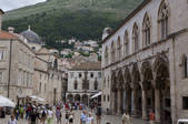 tkf001_827925
