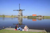 tkf001_828771