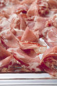 tkf001_724081