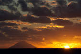 tkf003_407870