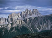 tkm001_774258