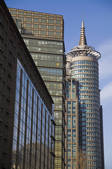 tkf005_2312676